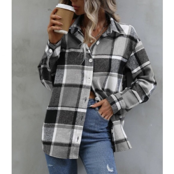 Plaid button down shirt - Picture 4 of 5